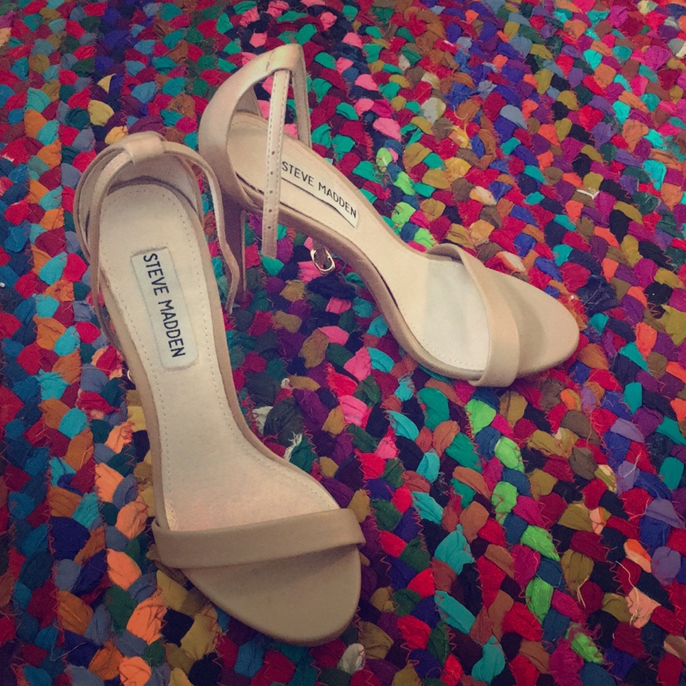 Nude Steve Madden stilettos
